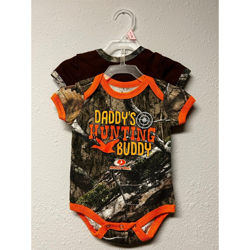 Baby Boy Onsies Hunting Camo 0-3 months NWT